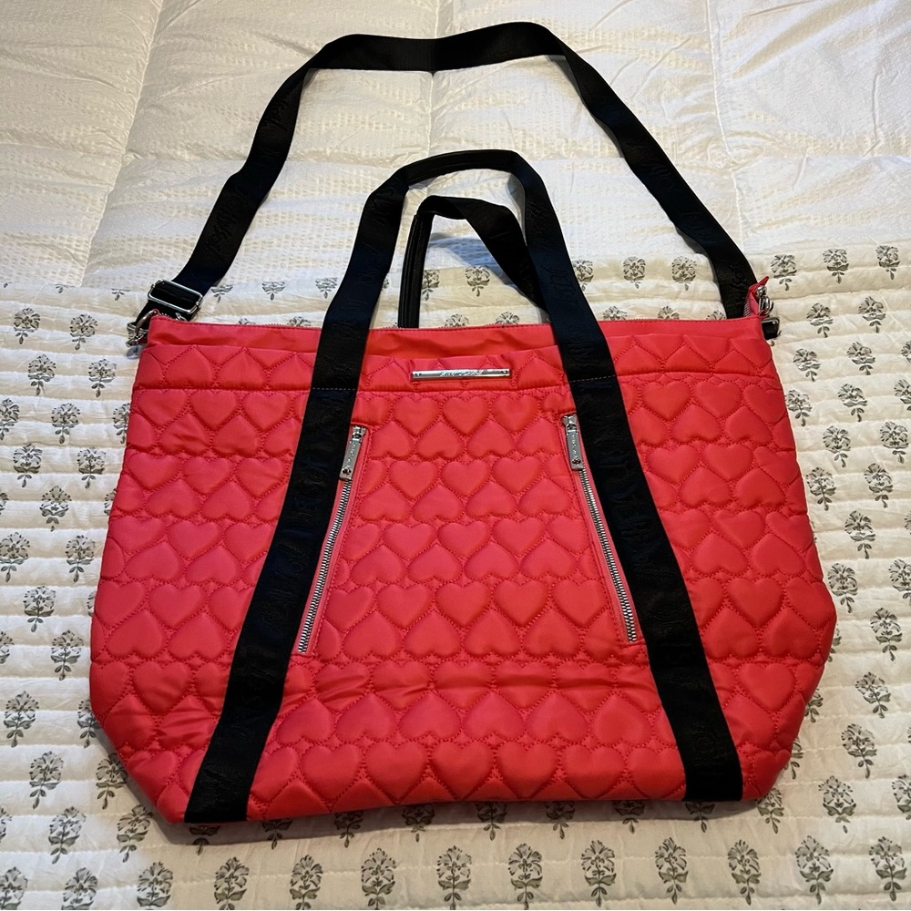 Betsey Johnson weekender heart pattern pink bag